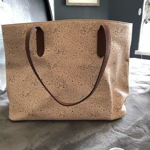Peach color tote